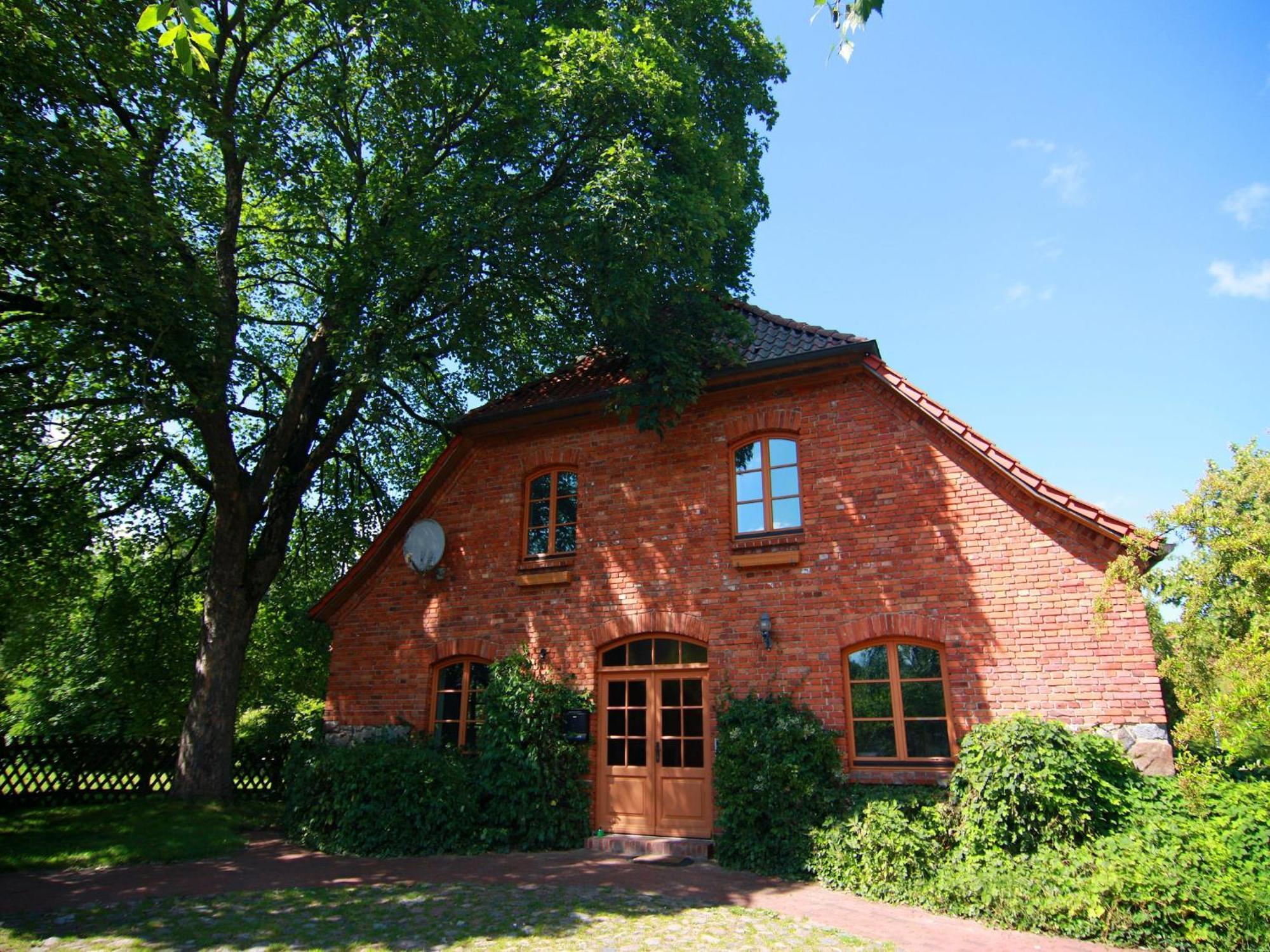 Mansion In Gressow With Terrace Garden Bbq Pond Bicycles Exterior foto